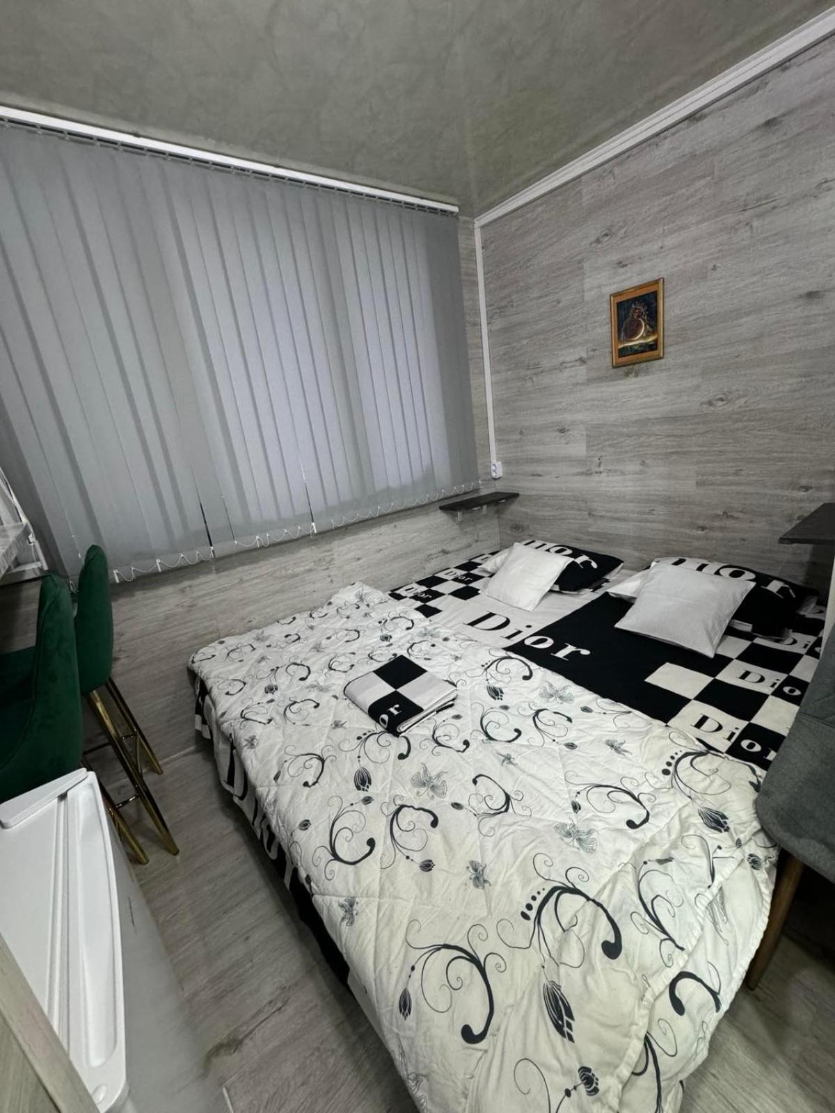 Cozy Good Apartment Κισινάου Εξωτερικό φωτογραφία